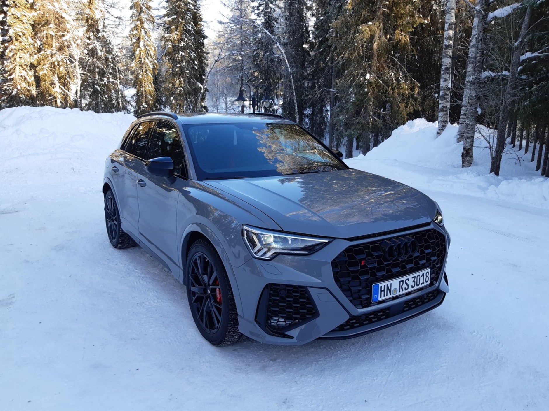 Audi RS Q3 – test na lodzie