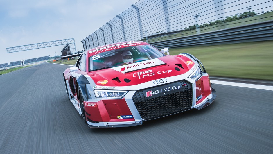 Audi R8 LMS