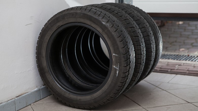 Kiedy wymienić opony zimowe na letnie?