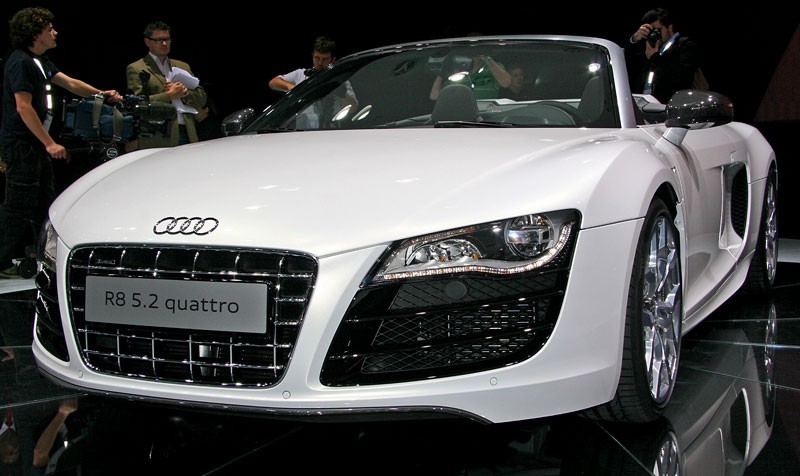 Audi R8 Spyder: V10 quattro inaczej