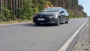 Dokładnie sprawdziłem, ile pali hybrydowa Toyota Corolla