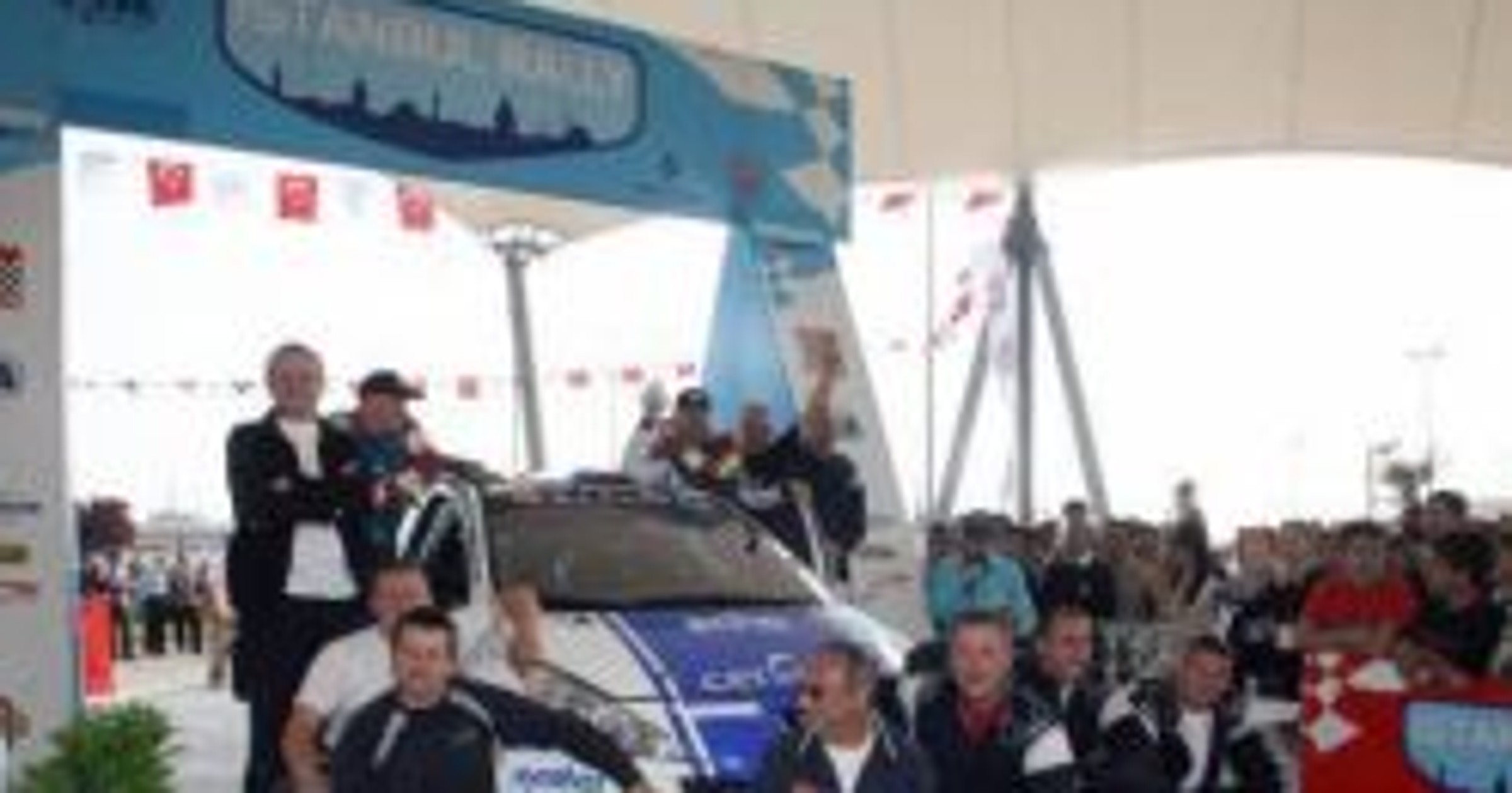 Istanbul Rally 2009: Sołowow królem!