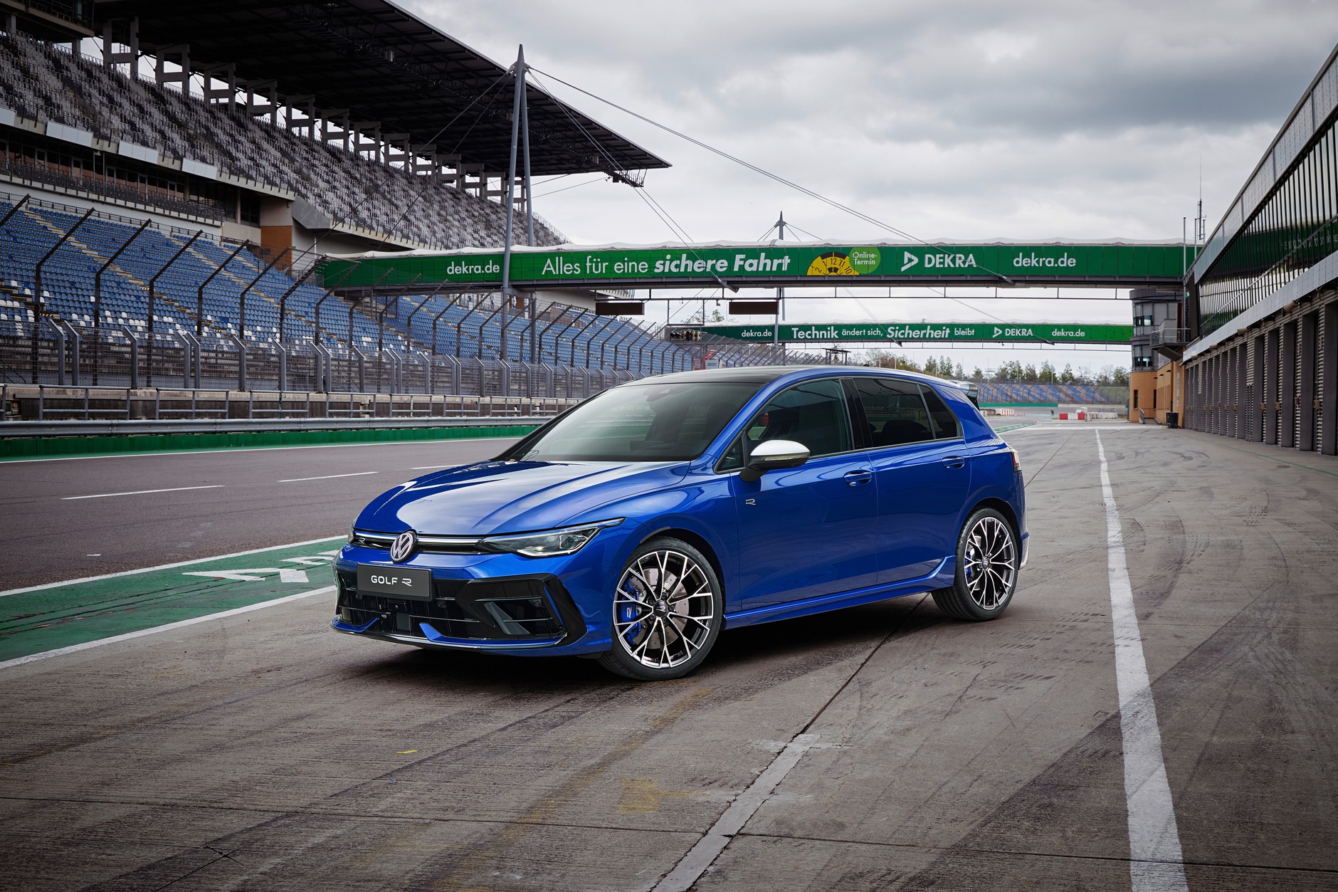 Volkswagen Golf R 2024