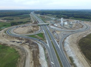Mamy 4 tys. km dróg szybkiego ruchu i autostrad. Kolejny tysiąc za 2-3 lata