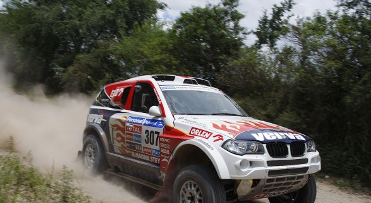 Rajd Dakar 2011: awans Hołowczyca (2. etap, wyniki)