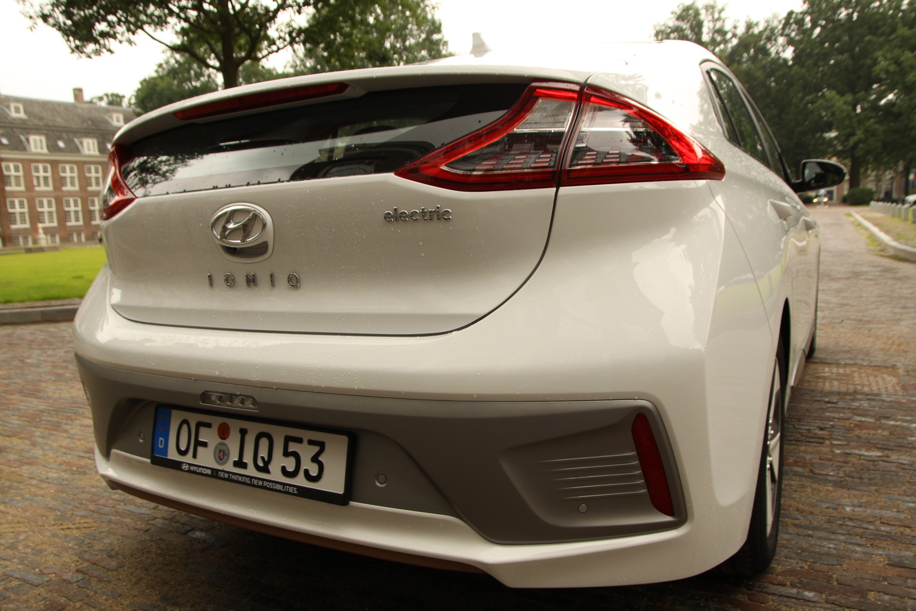 Hyundai Ioniq