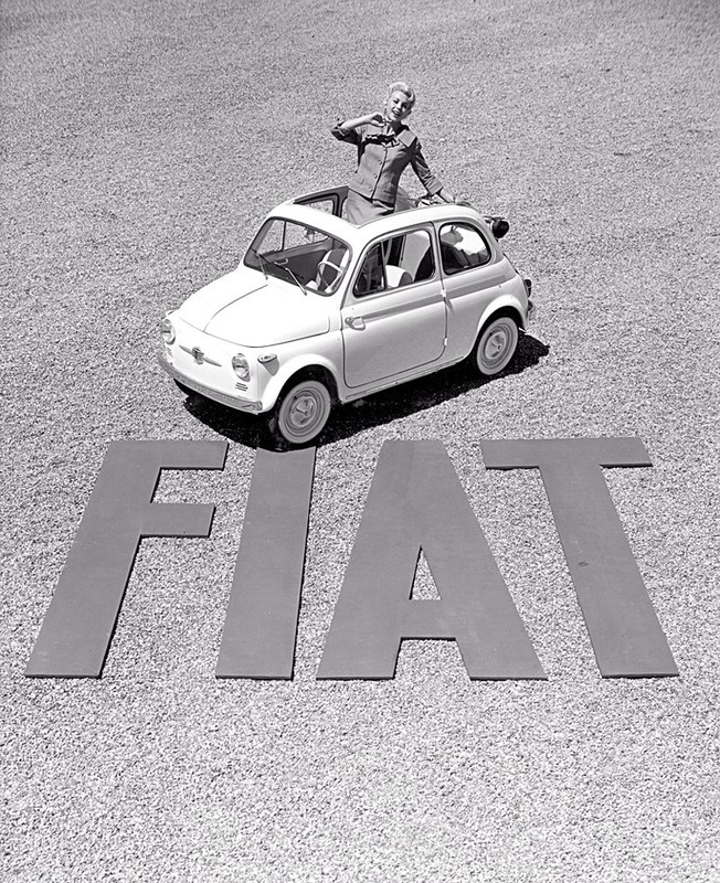 Historia Fiata 500 i 600 w fotografii (90 zdjęć)