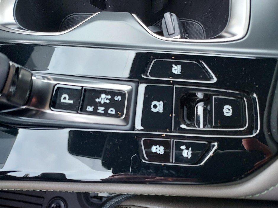 Lexus NX Overtrail