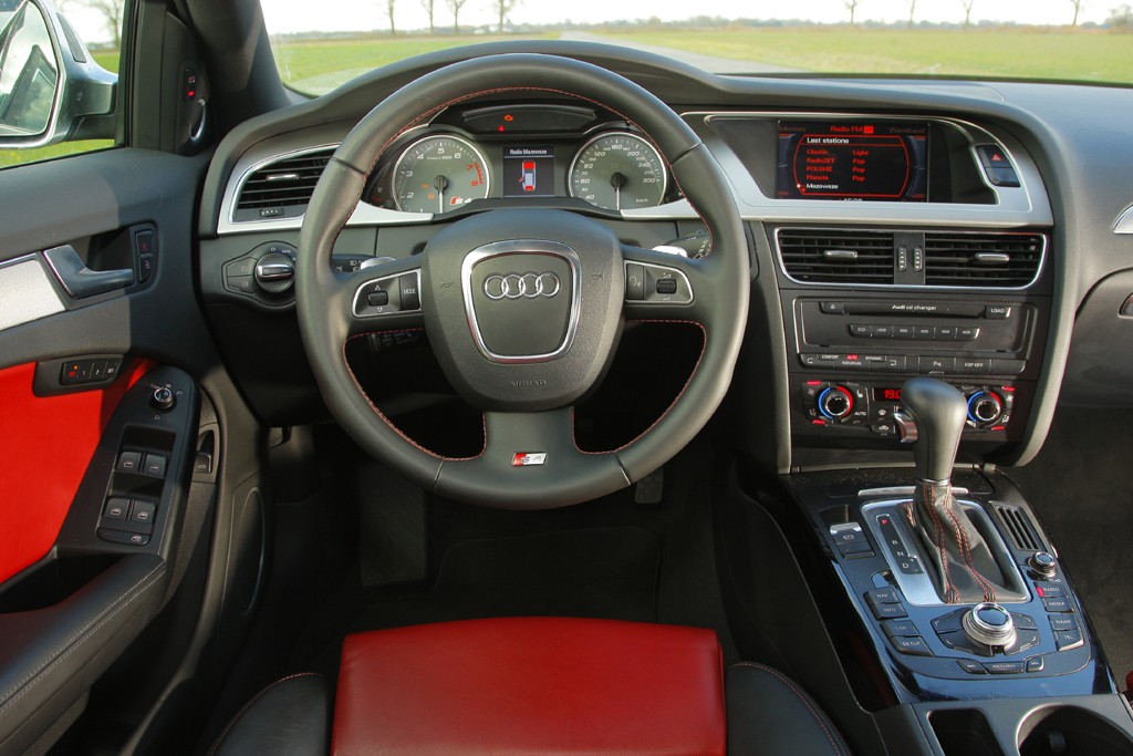 Audi S4 Avant S-Tronic - Mniej cylindrów, więcej klasy