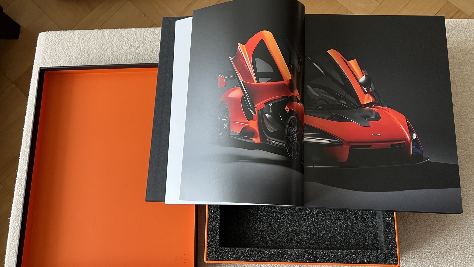 Owner's book McLarena Senna
