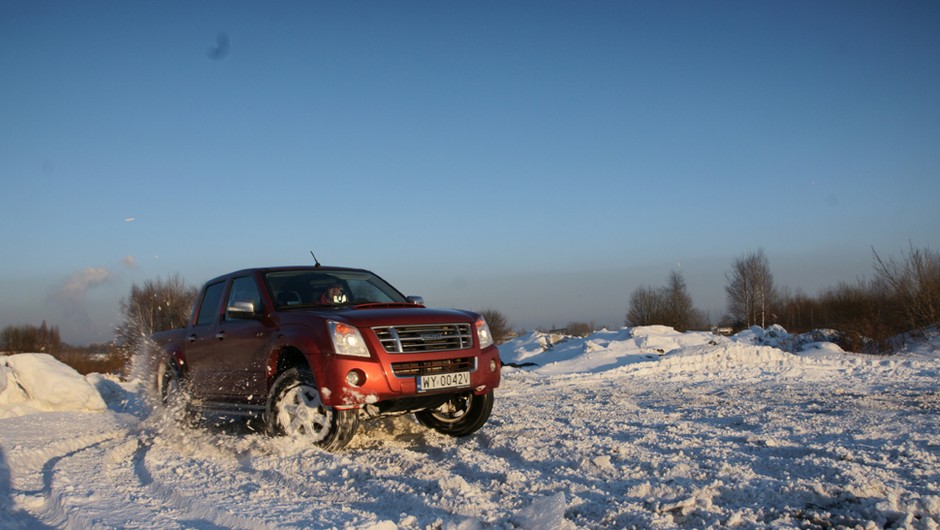 Isuzu D-Max 3.0L D LS: Pikap na co dzień