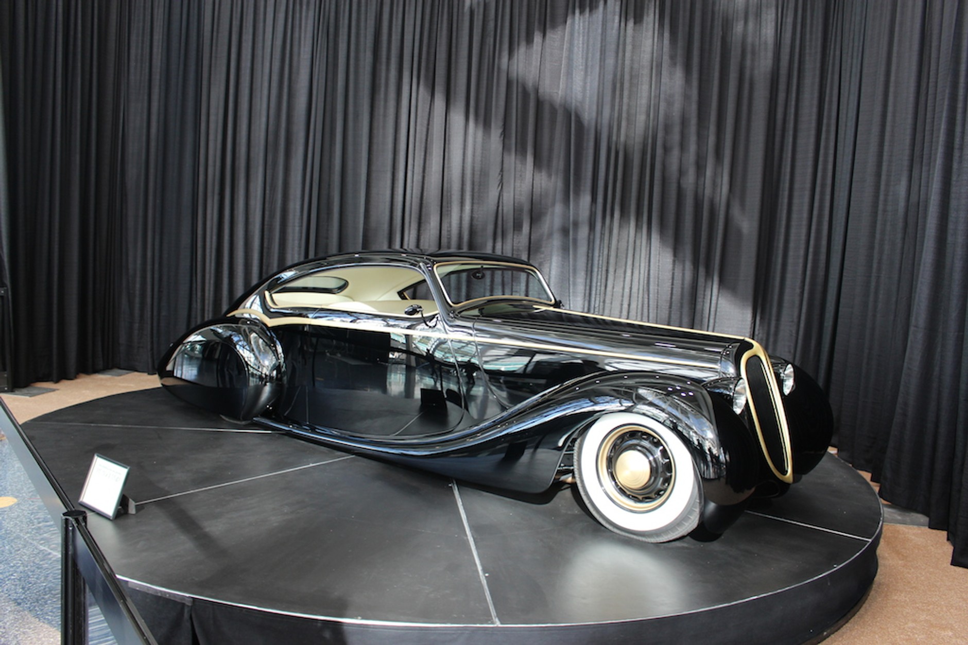 Los Angeles Auto Show 2014 - galeria I.