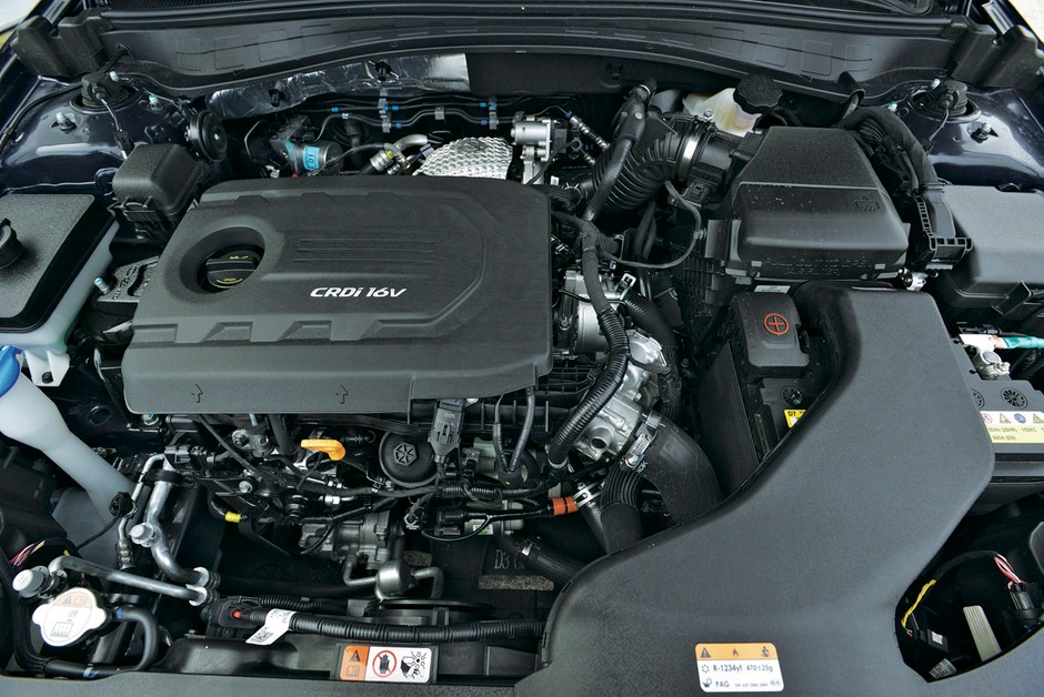Pożeracze kilometrów - Kia Optima, Mazda 6, Renault Talisman i Skoda Superb