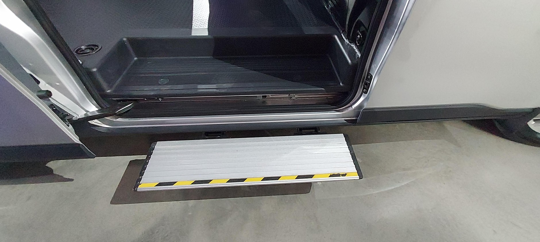 Maxus e-DELIVER 7