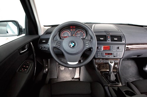 Opel Antara, Honda CRV, Mitsubishi Outlander, Jeep Compass, Chevrolet Captiva, BMW X3 - Sześciu niezawodnych towarzyszy