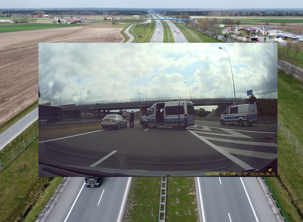 Kierowcy nie spodziewali się czegoś takiego na A4. Policja znów się popisała [WIDEO]