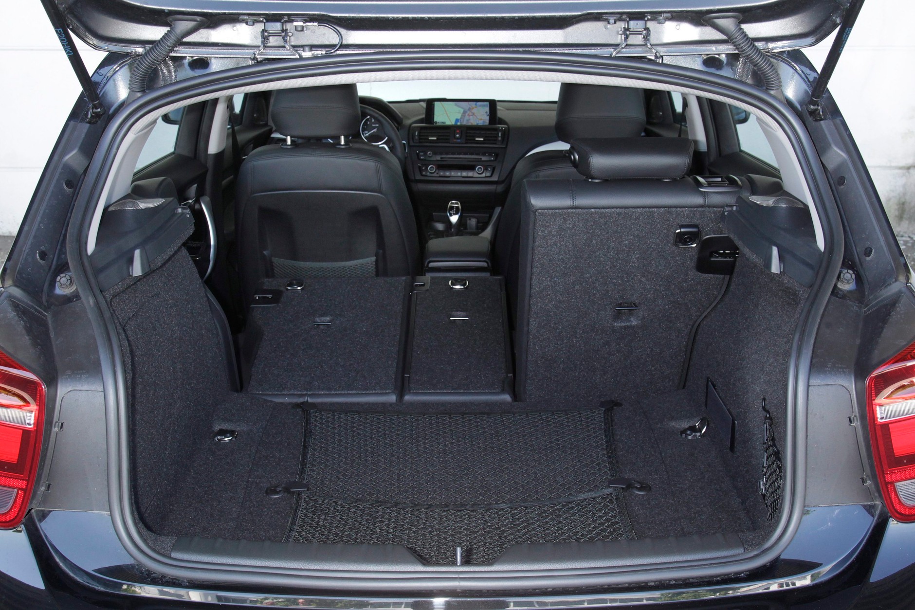 Porównanie: BMW 125i, Ford Focus ST, Mercedes A 250 Sport i VW Golf GTI