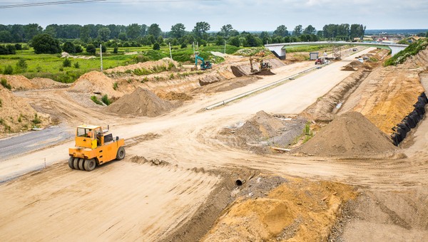 Ambitne plany budowy dróg. Do 2030 r. ponad 2 tys. km autostrad i ponad 6 tys. km dróg ekspresowych