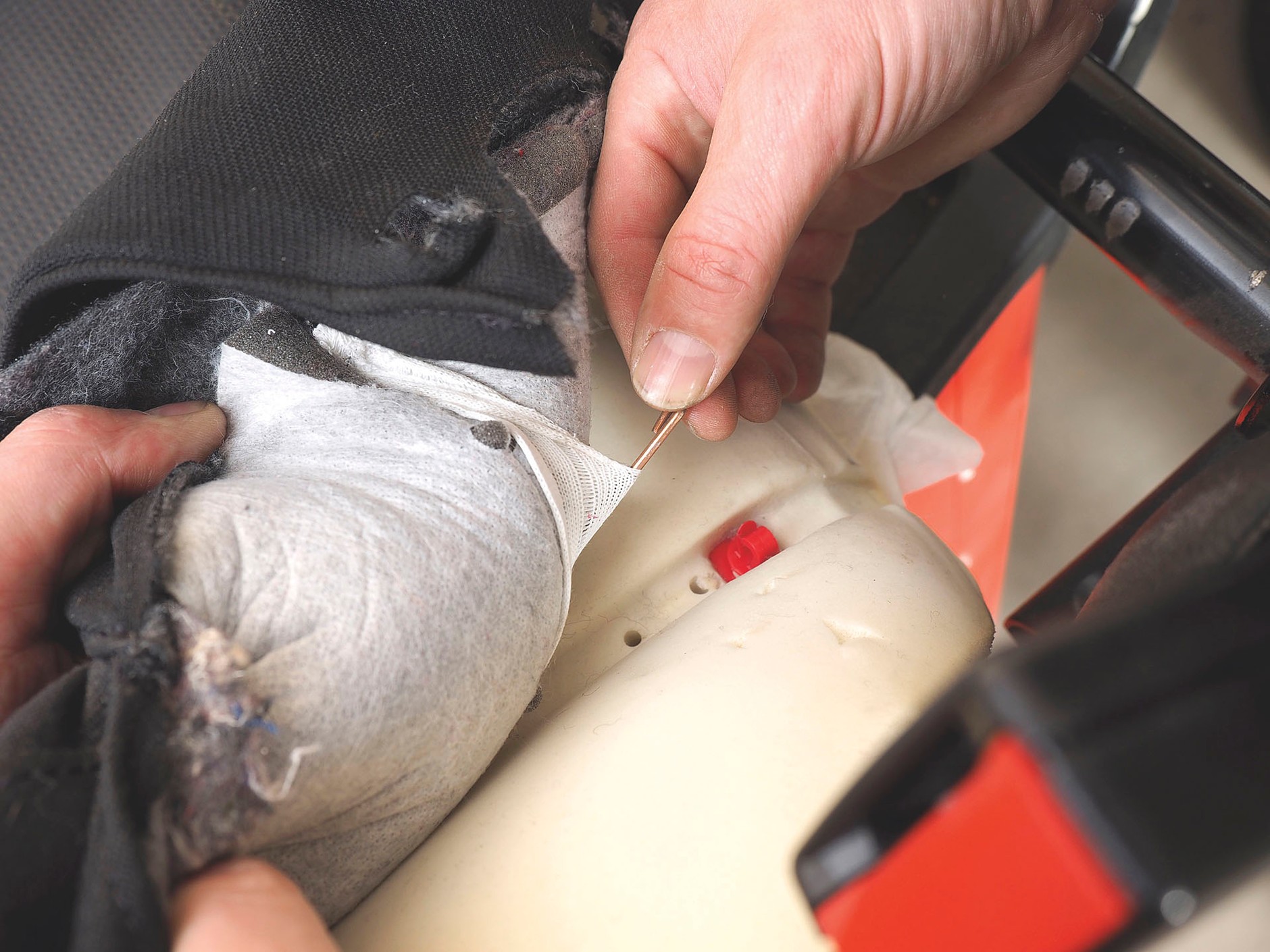 Jak samodzielnie zamontować podgrzewanie foteli?