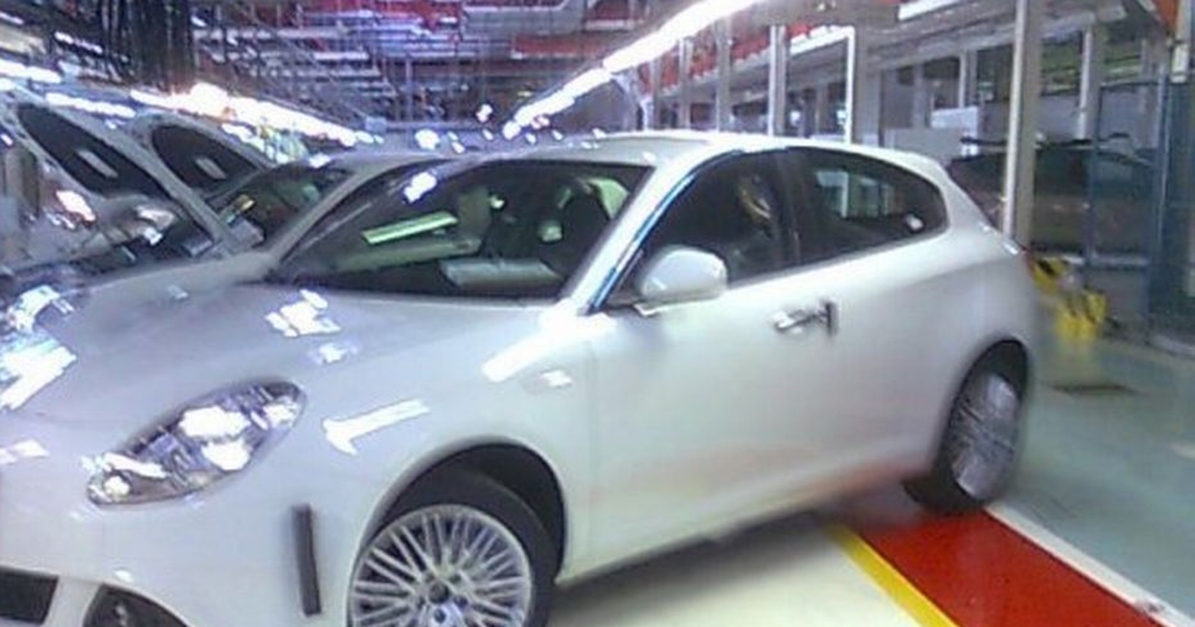 Alfa Romeo Milano - Szpiegowskie zdjęcia!