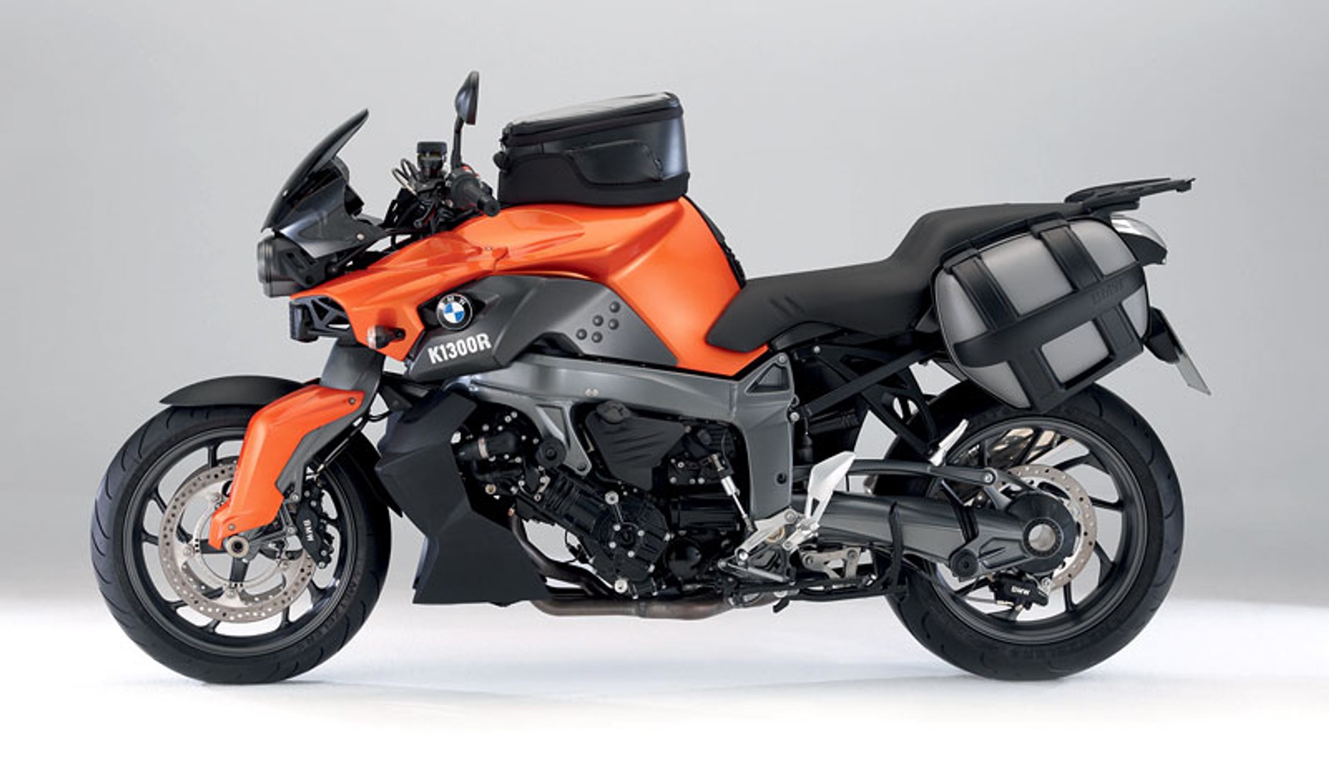 BMW Motorrad 2009: K 1300 S, K 1300 R, K 1300 GT (3x wideo HD!)