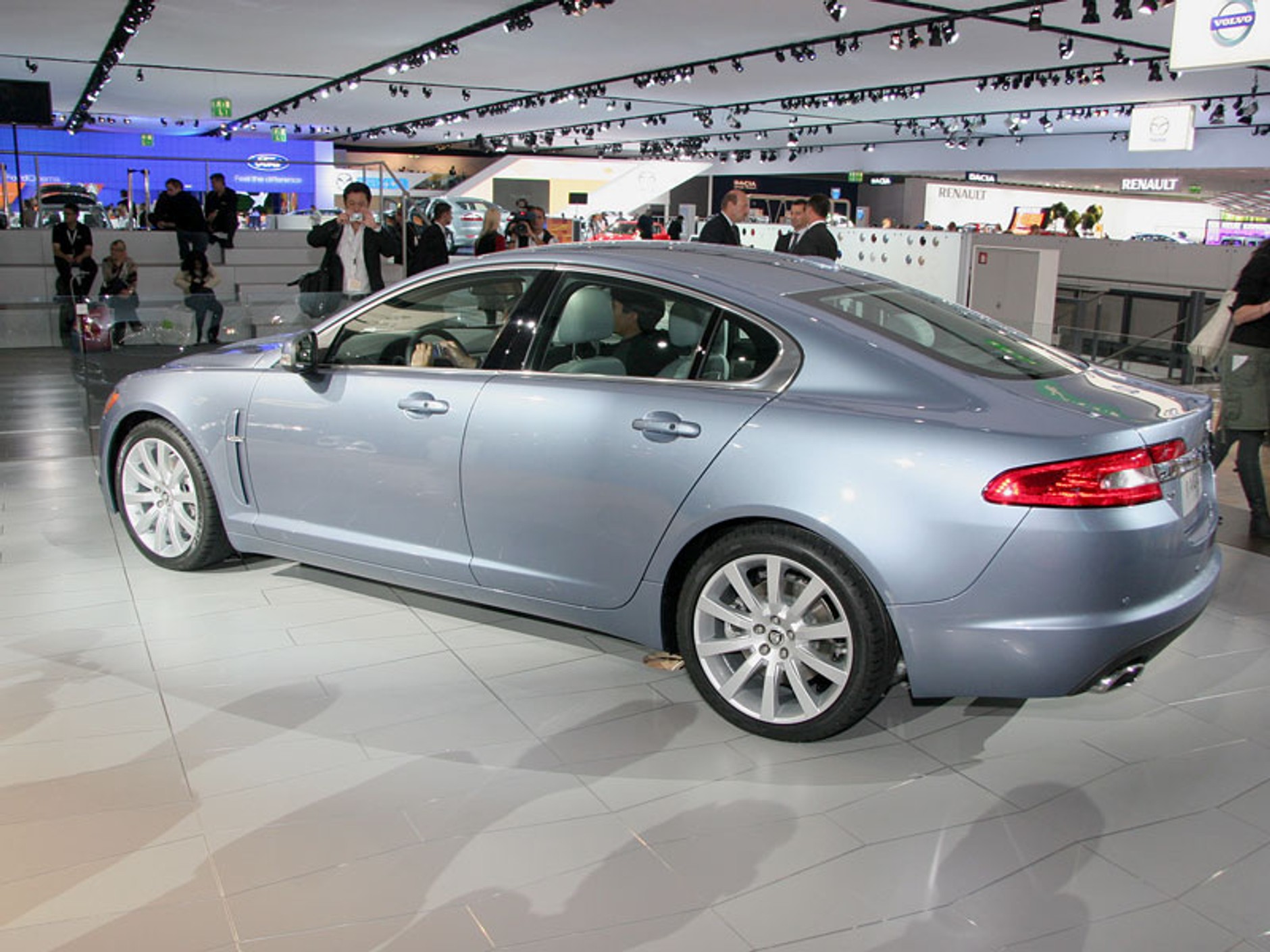 IAA Frankfurt 2007: XF – nowa nadzieja Jaguara (pierwsze wrażenia)