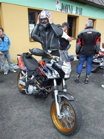 Aprilia i Moto Guzzi, czyli dzień w Górach Izerskich