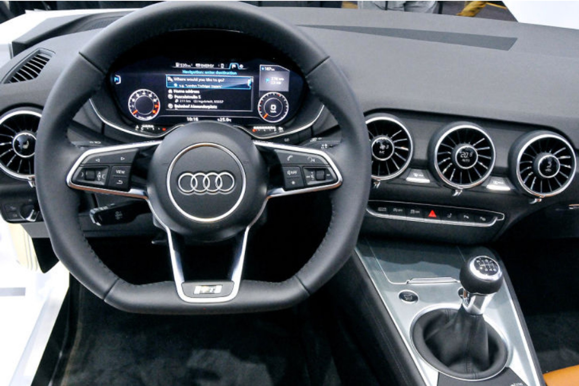 Kokpit nowego Audi TT