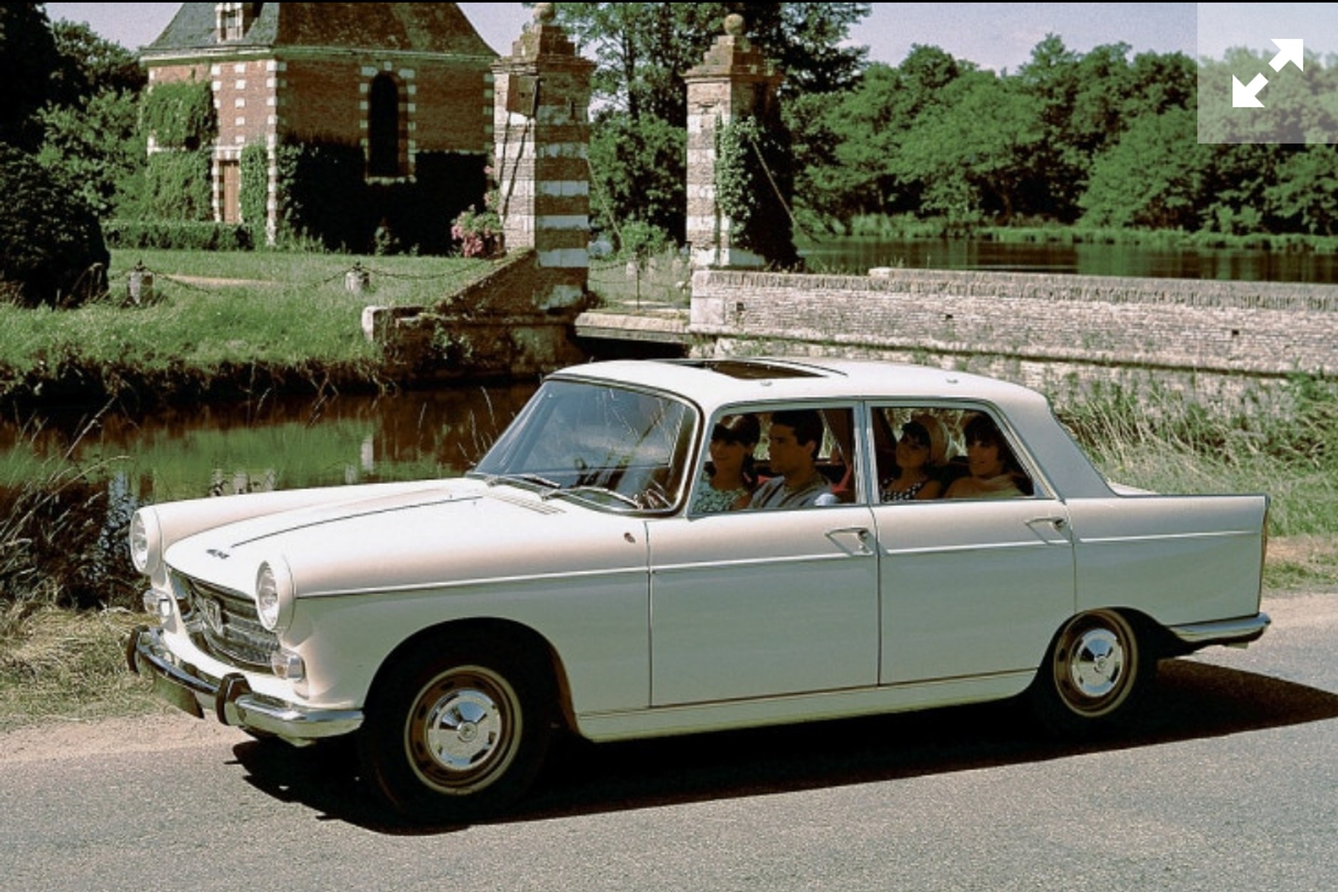 Peugeot 404