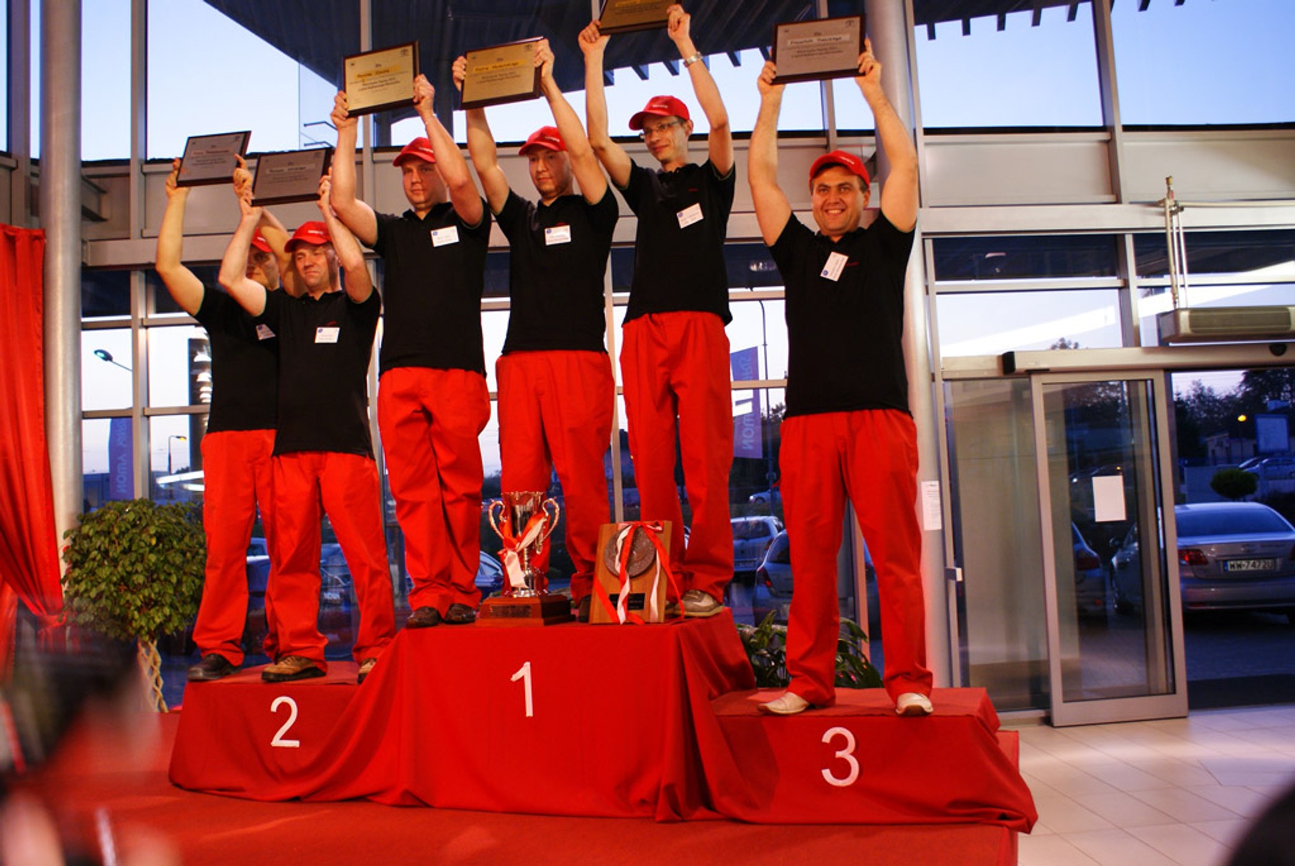 Gdzie warto serwisować Toyotę? Zobacz gdzie pracuje najlepszy mechanik