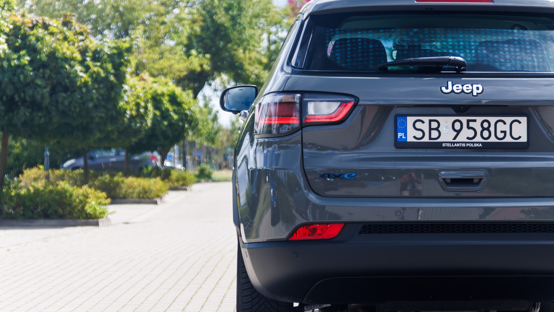 Jeep Compass 4XE