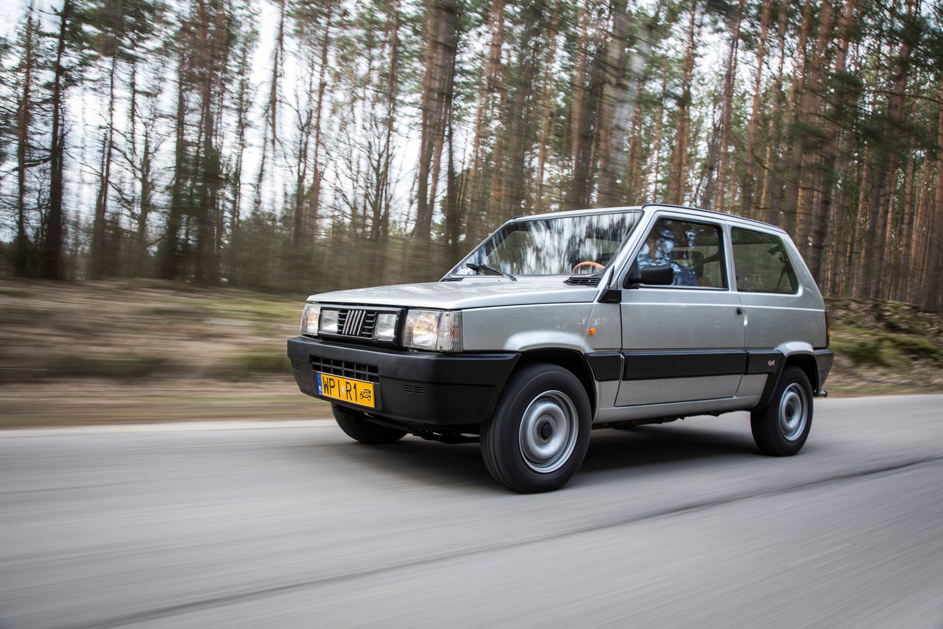 Fiat Panda 4x4 kontra Suzuki SJ 413