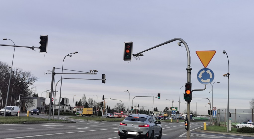 Skrzyżowanie w Jabłonnie: to łatwo stracić prawo jazdy