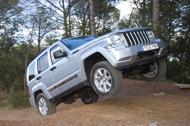 Jeep Cherokee na trasie Dakaru – pierwsze wrażenia z jazdy
