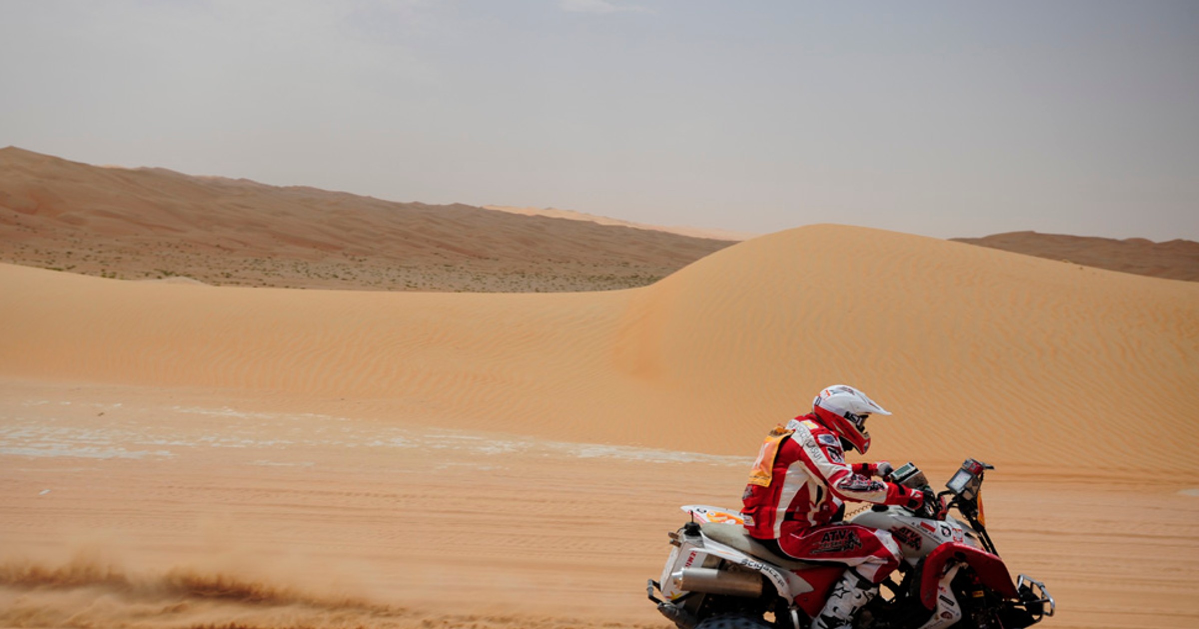Abu Dhabi Desert Challenge 2010: Sonik holował lidera (4. etap)  