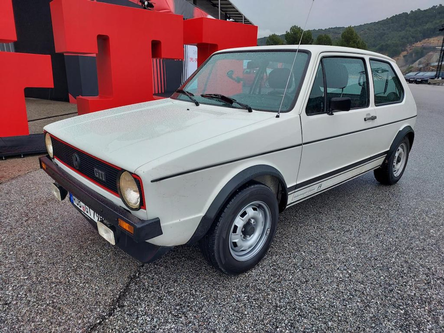 VW Golf GTI Edition 50