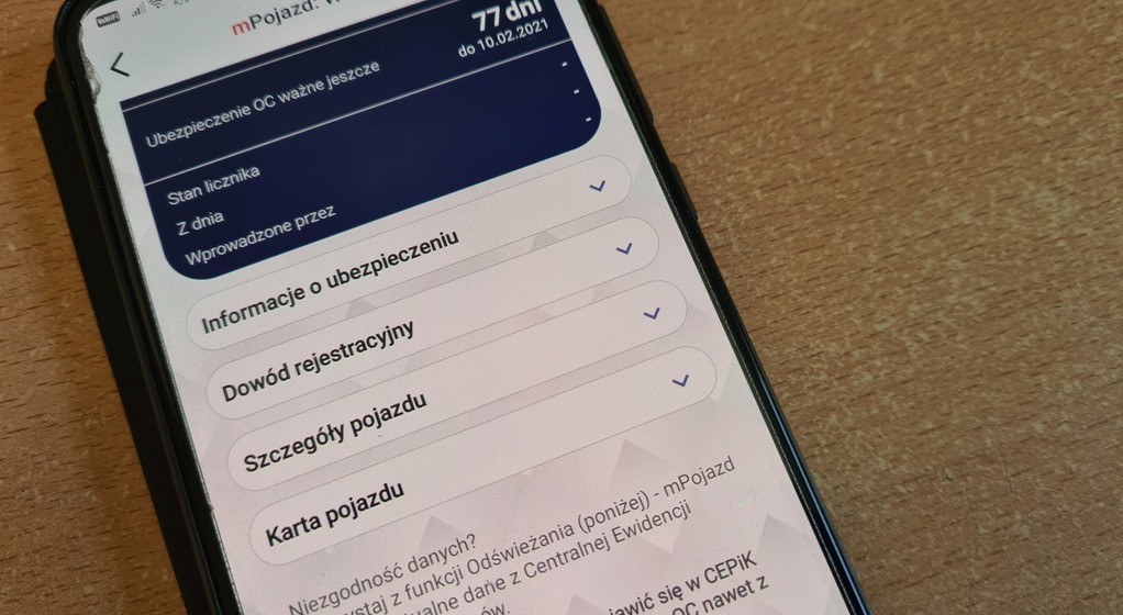 mObywatel - rządowa aplikacja z cyfrowymi wersjami dokumentów