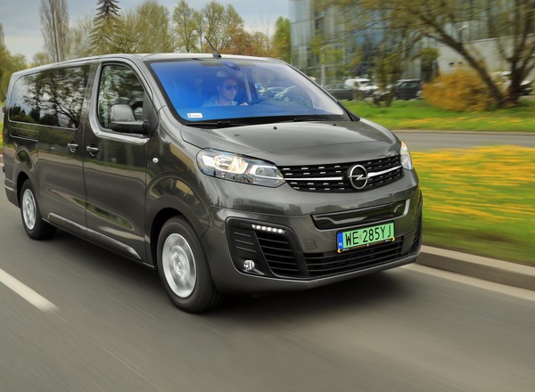 Opel Zafira-e Life – na 9 osób i na prąd