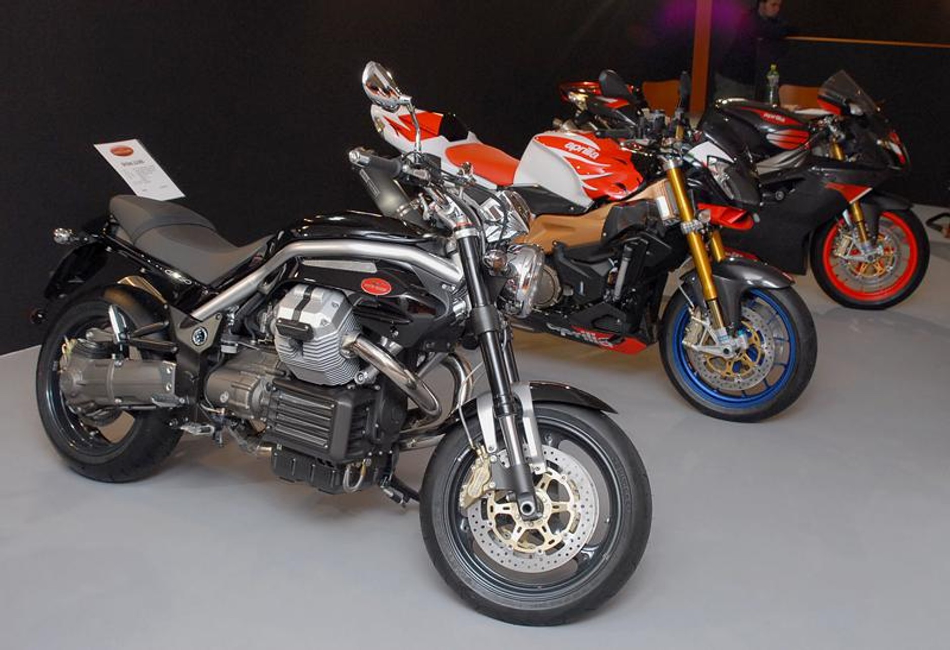 MMOTION 06: Mały Paryż w praskich Holešovicach