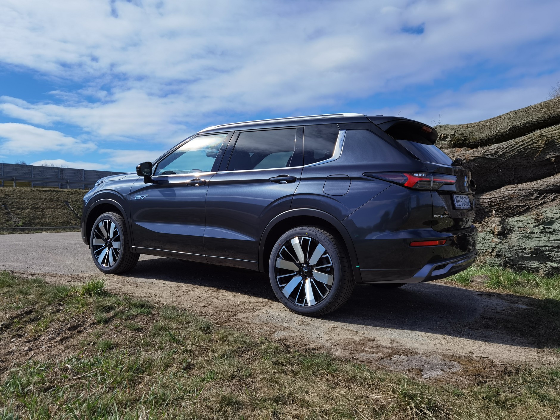 Mitsubishi Outlander PHEV