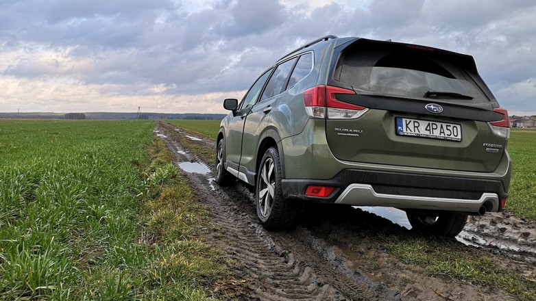 Subaru Forester 2.0i-L e-Boxer