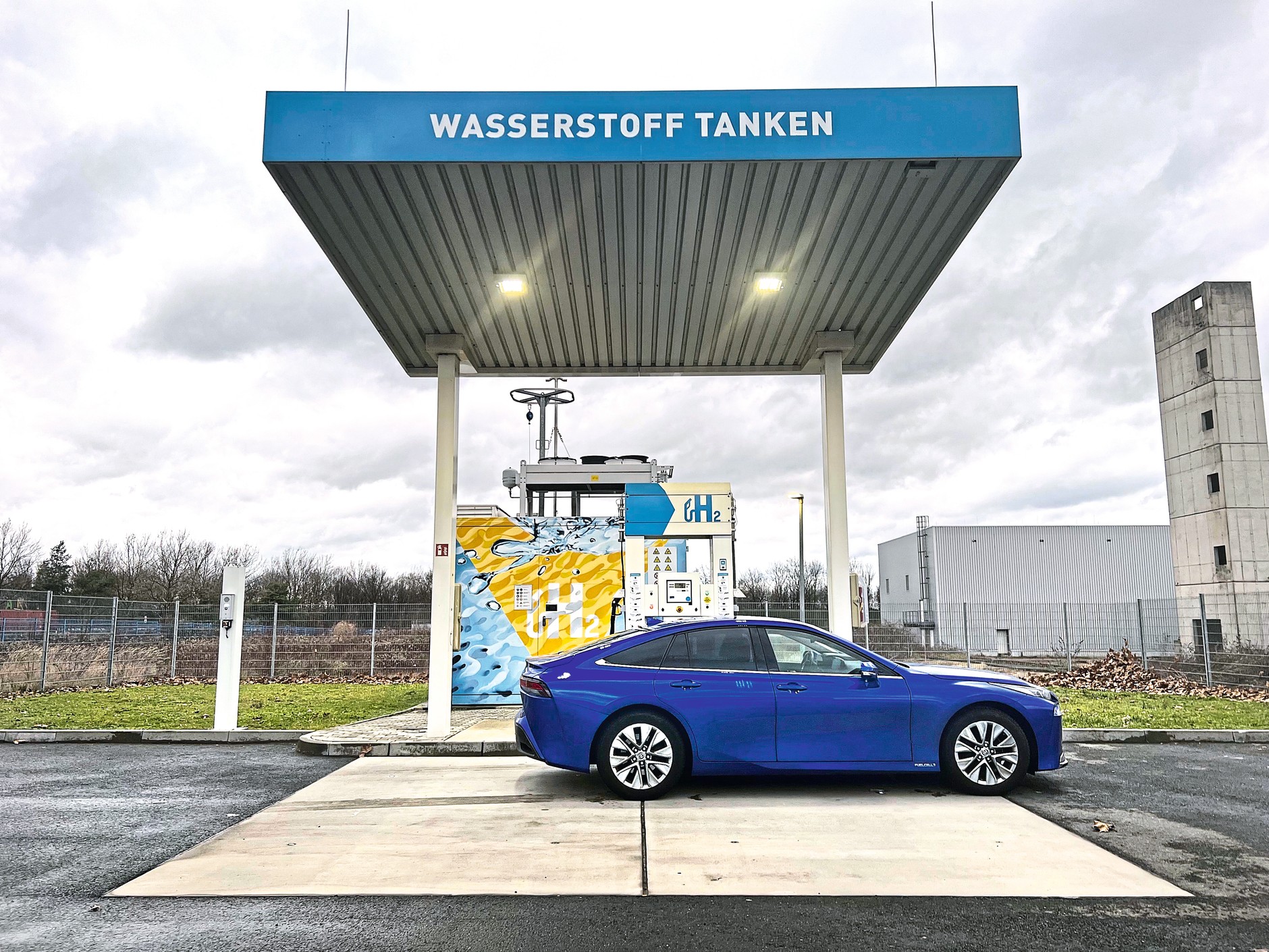 Niemcy mają 10 razy więcej stacji tankowania wodoru niż my. Ale to i tak za mało!