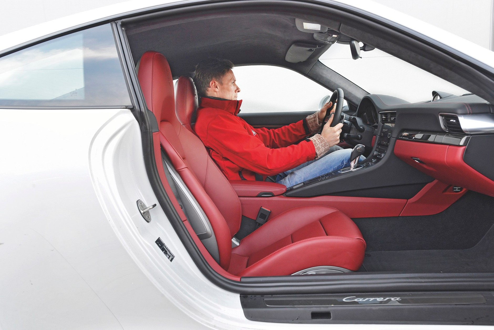 Mistrz driftu kontra król sprintu - BMW M2 vs. Porsche 911