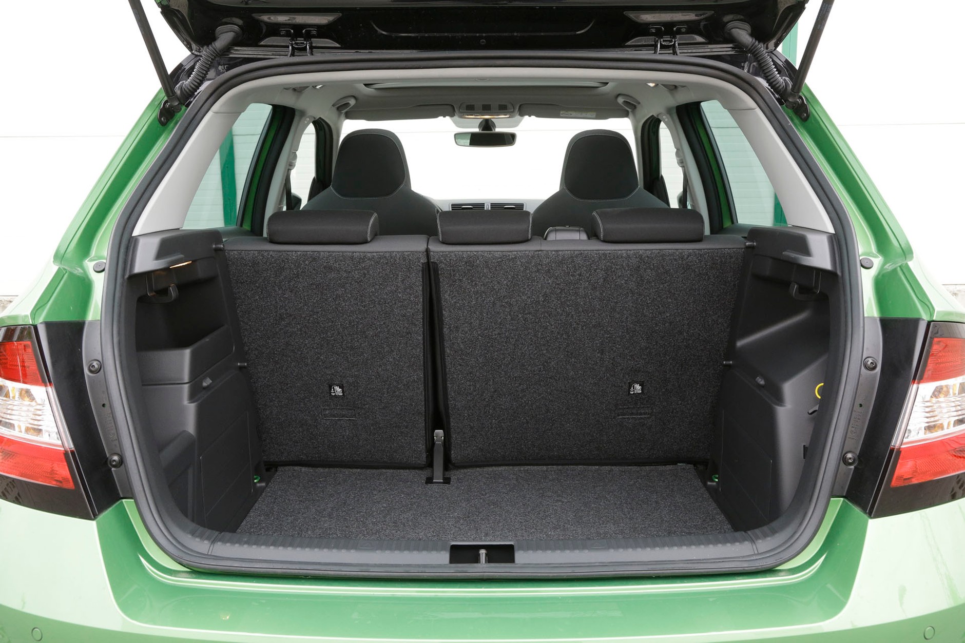 Skoda Fabia 1.2 TSI kontra Suzuki Baleno 1.0 Boosterjet - kto tu jest bez szans?