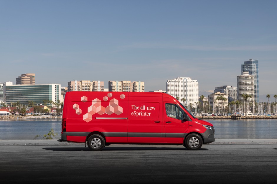Mercedes eSprinter 2024