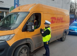 Aż 11 kurierów prowadziło pod wpływem alkoholu lub narkotyków. Akcja policji