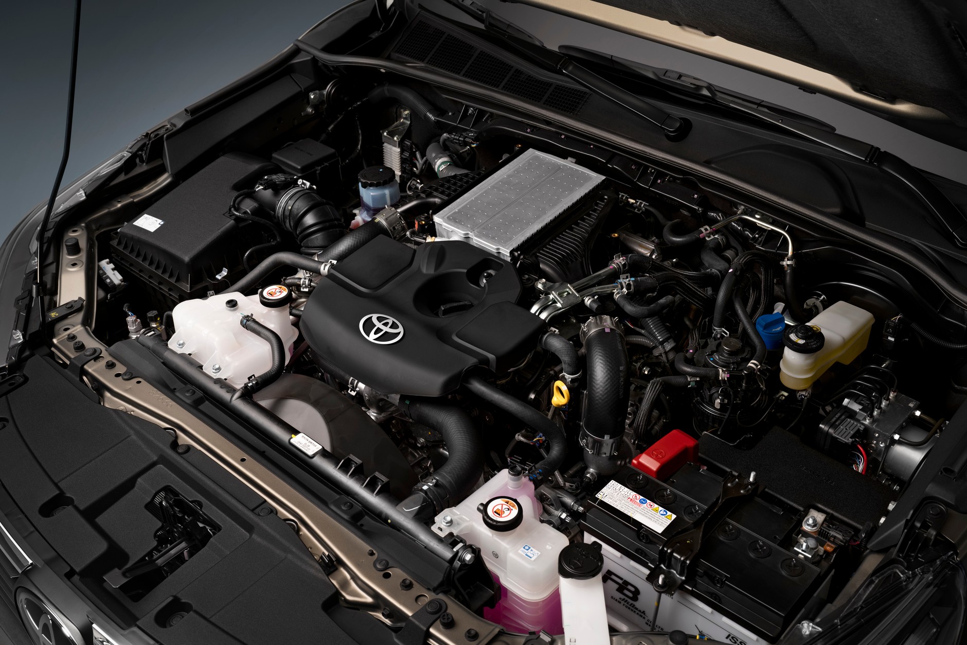 TOyota Hilux Mild Hybrid 48v
