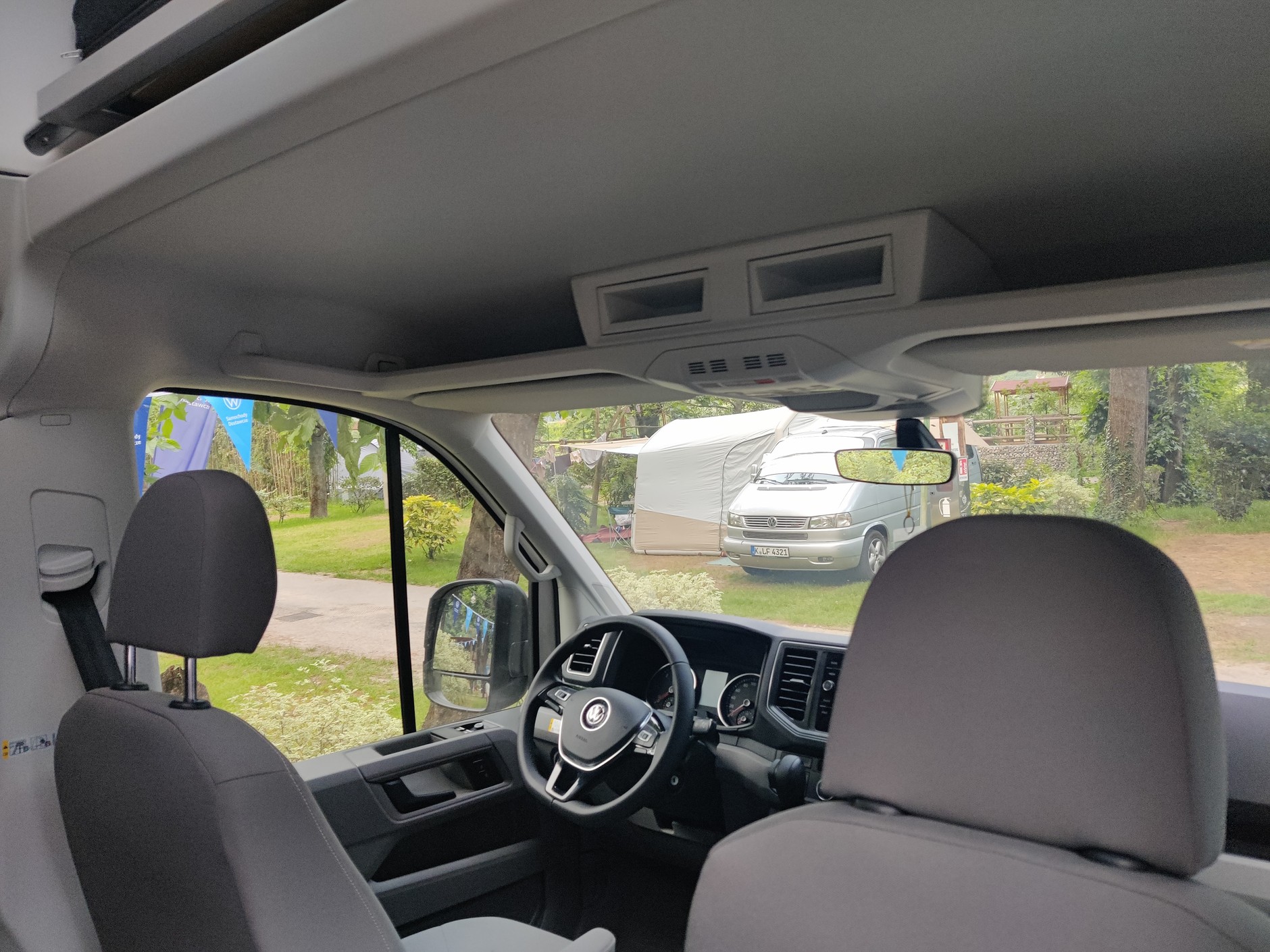 Volkswagen Amarok i Grand California na włoskich wakacjach