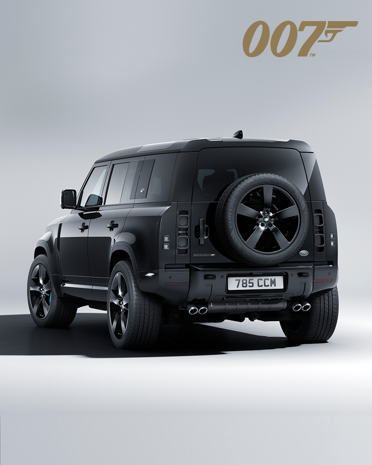 Land Rover Defender V8 Bond Edition