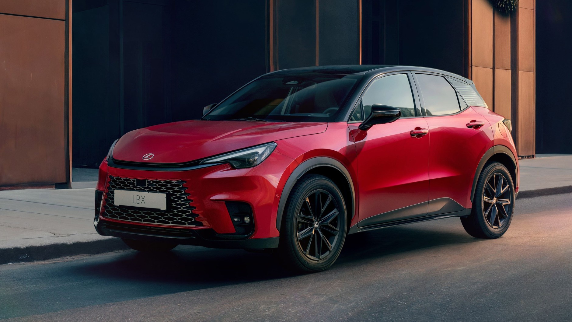 Lexus LBX